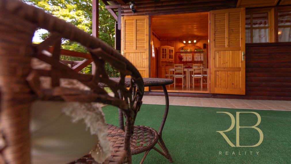 NA PREDAJ _autentická chalupa pri jazere Rakaca