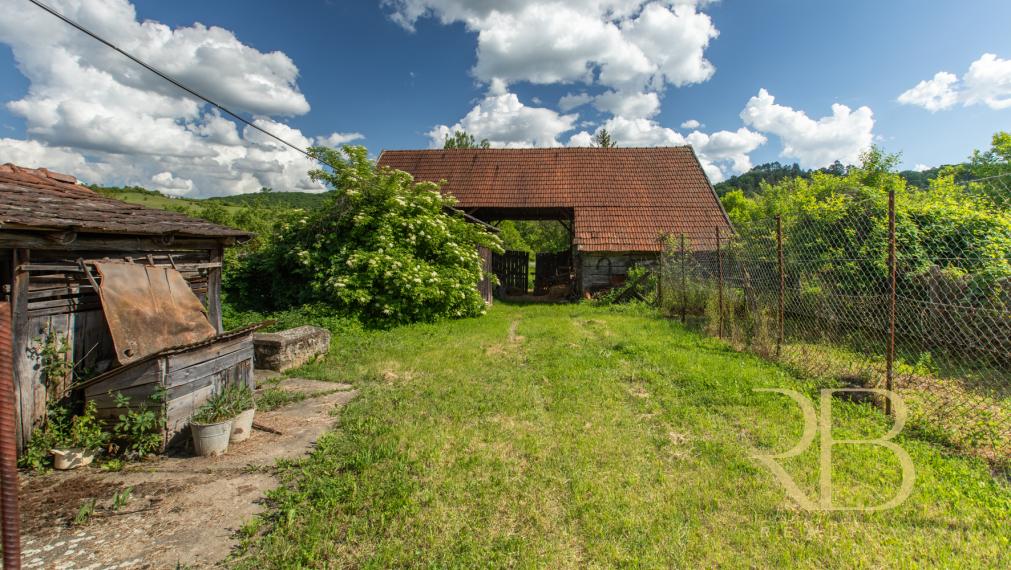 NA PREDAJ _Vidiecky dom_Národný park Aggtelek _ Színpetri