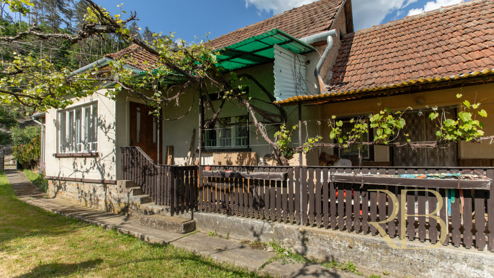 NA PREDAJ _Vidiecky dom_Národný park Aggtelek _ Színpetri