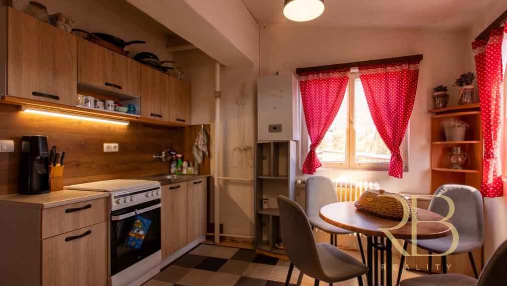 NA PREDAJ _ vidiecky dom_Národný park Aggtelek _ Színpetri