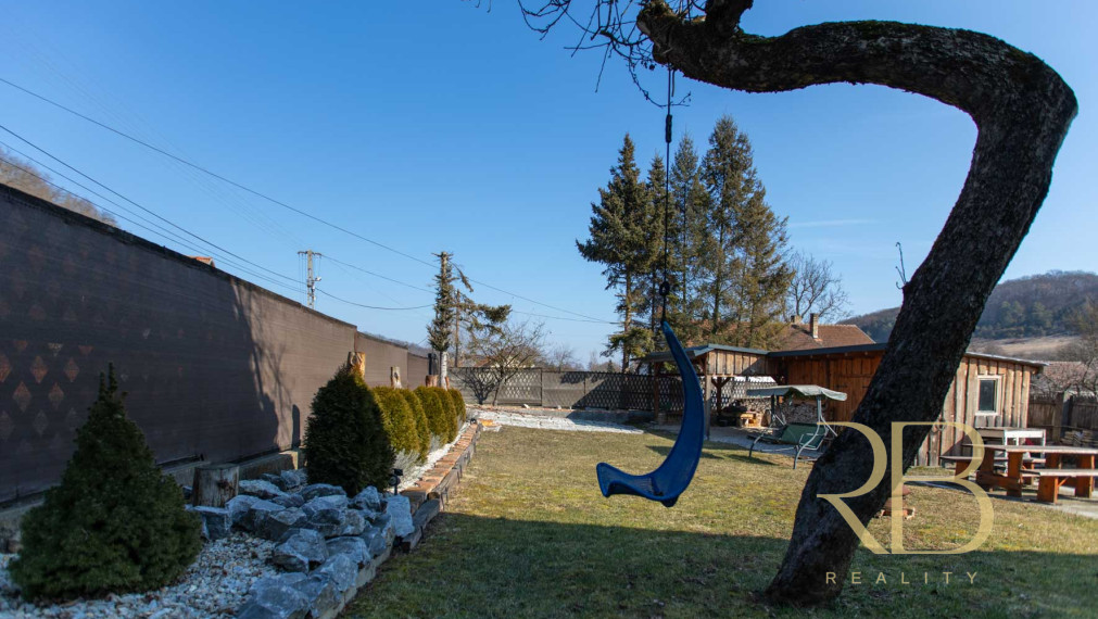 NA PREDAJ _ vidiecky dom_Národný park Aggtelek _ Színpetri