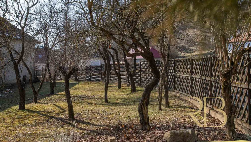 NA PREDAJ _ vidiecky dom_Národný park Aggtelek _ Színpetri