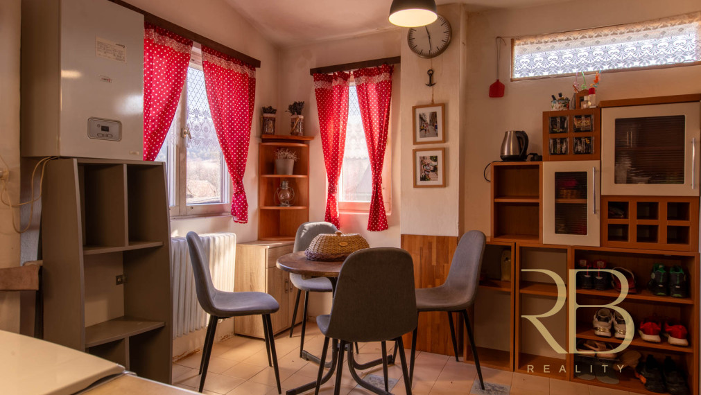 NA PREDAJ _ vidiecky dom_Národný park Aggtelek _ Színpetri