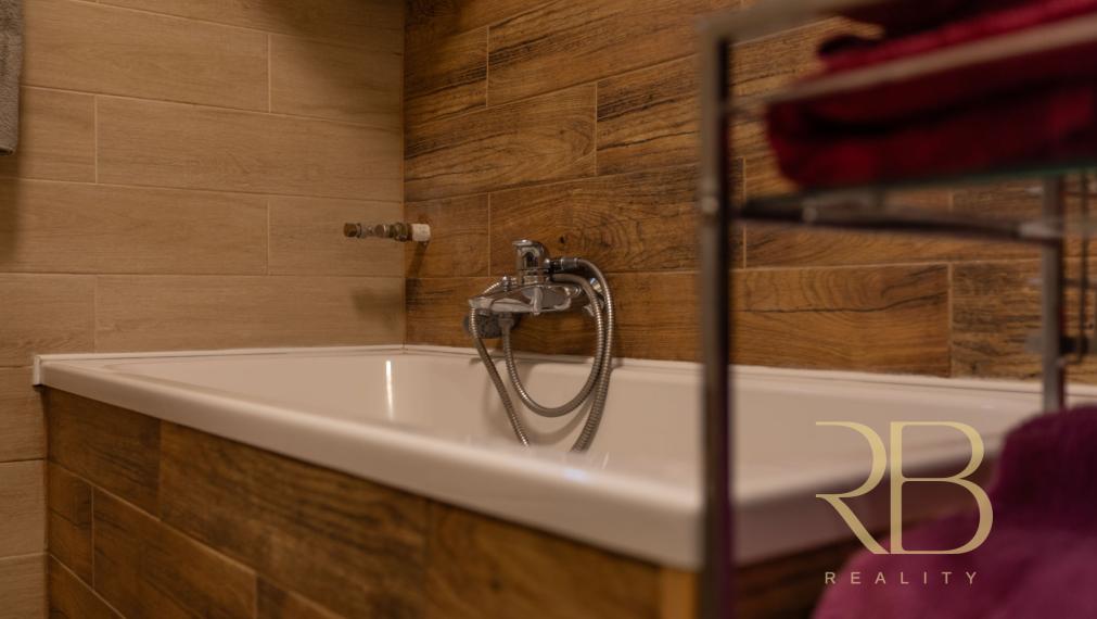 NA PREDAJ _ vidiecky dom_Národný park Aggtelek _ Színpetri