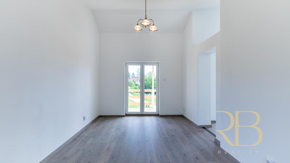 NA PREDAJ _rekreačný dom_ 3 iz. _komplet rekonšt._Rakaca