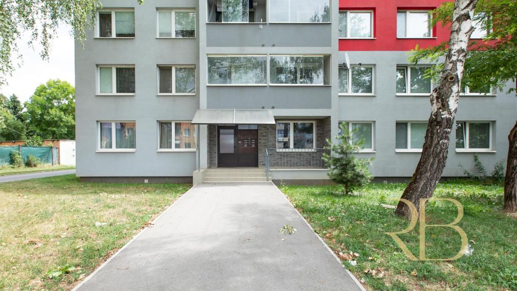 REZERVOVANÉ _3 iz. byt_komplet rekonštrukcia_Turňa nad Bodvou