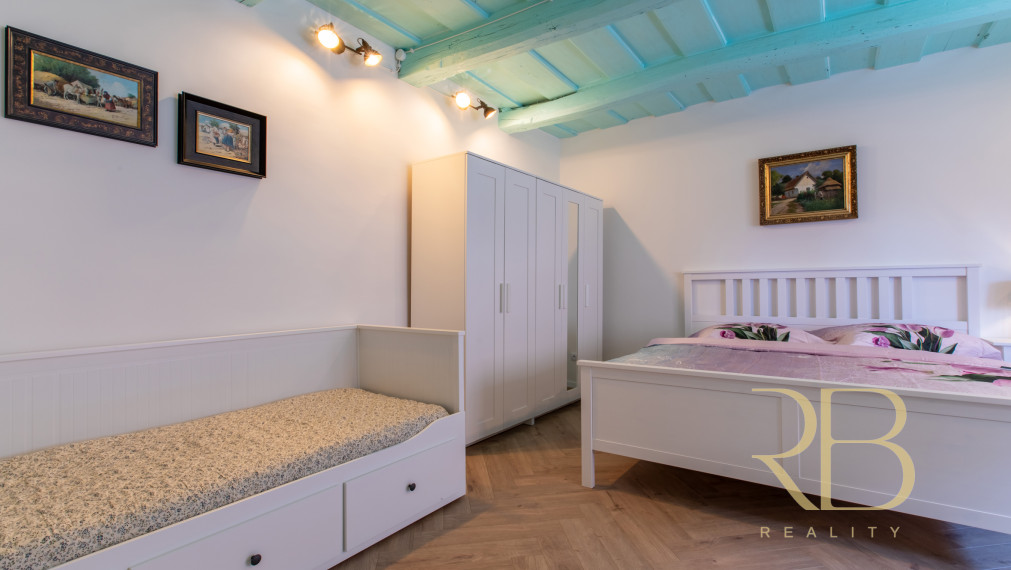 NA PREDAJ _ vidiecky dom_Národný park Aggtelek _ s  WELLNES ZÓNOU