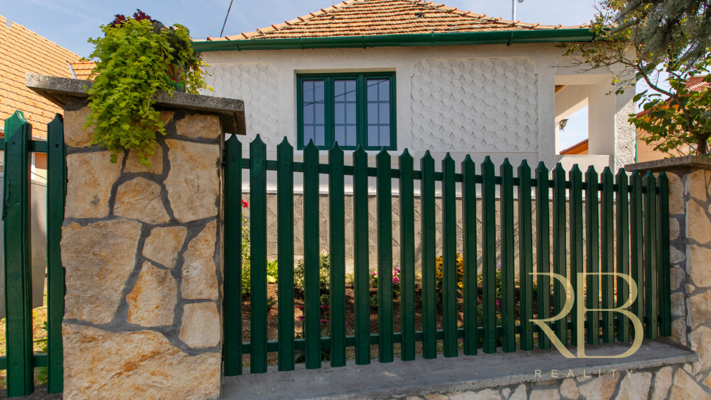 NA PREDAJ _ vidiecky dom_Národný park Aggtelek _ s  WELLNES ZÓNOU