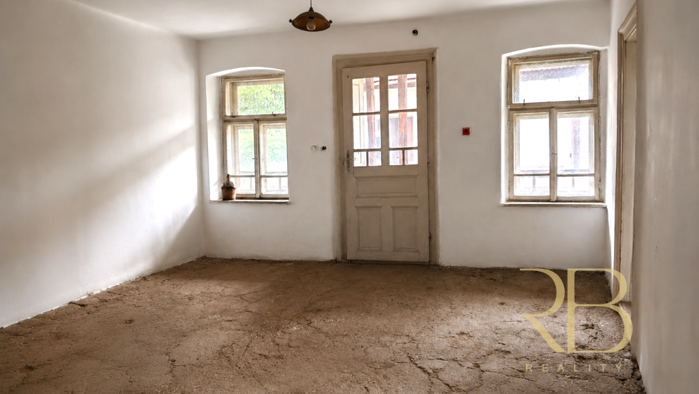 NA PREDAJ _ dva domy _ 73m² a 41m² _  pozemok 3000m²_Szőlősardó