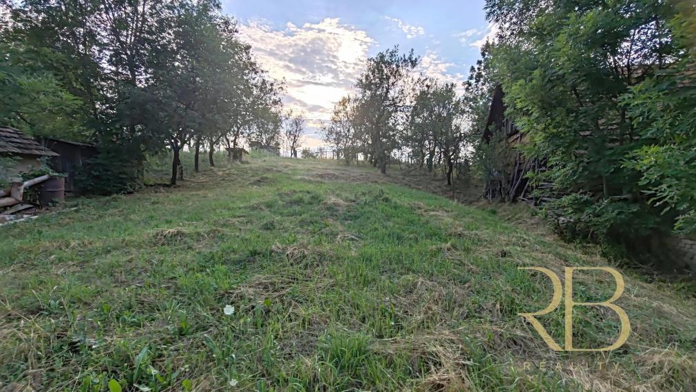 NA PREDAJ _ RD _ pozemok 7600m²_ Felsőtelekes Maďarsko