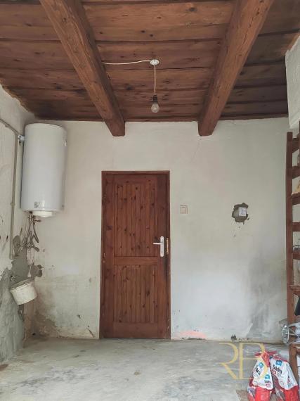 NA PREDAJ _ 2 izb. _ RD _ pozemok 900 m² _ obec Bódvaszilas