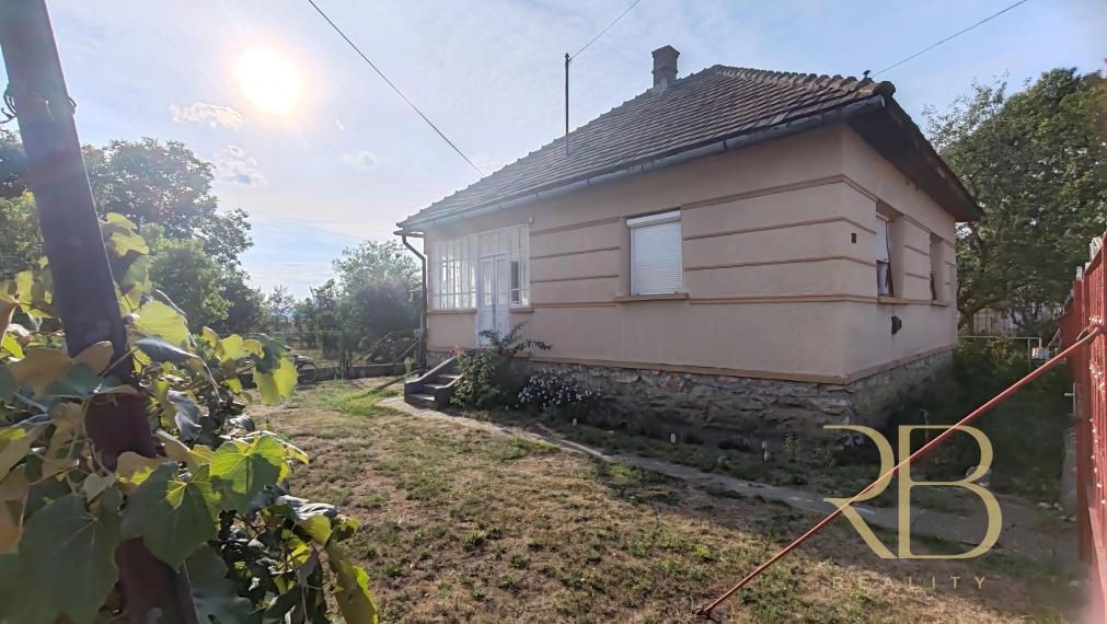 NA PREDAJ _ 3 izb. RD _ pozemok 1434m²_ Hidvégardó, Maďarsko