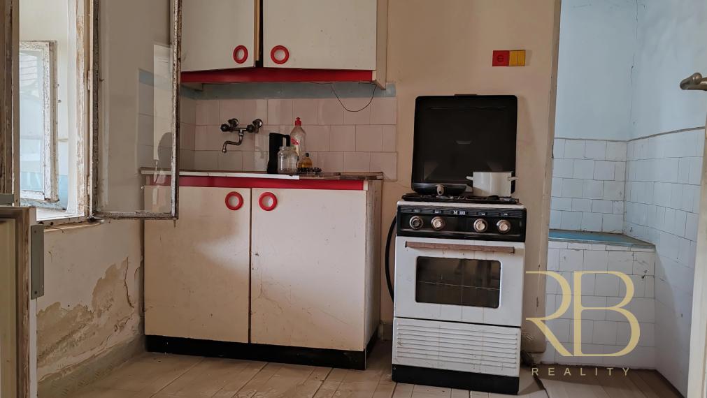 MAĎARSKO_ Poľovnícka usadlosť _ pozemok 4584 m2_ BÜDÖSKÚTPUSZTA