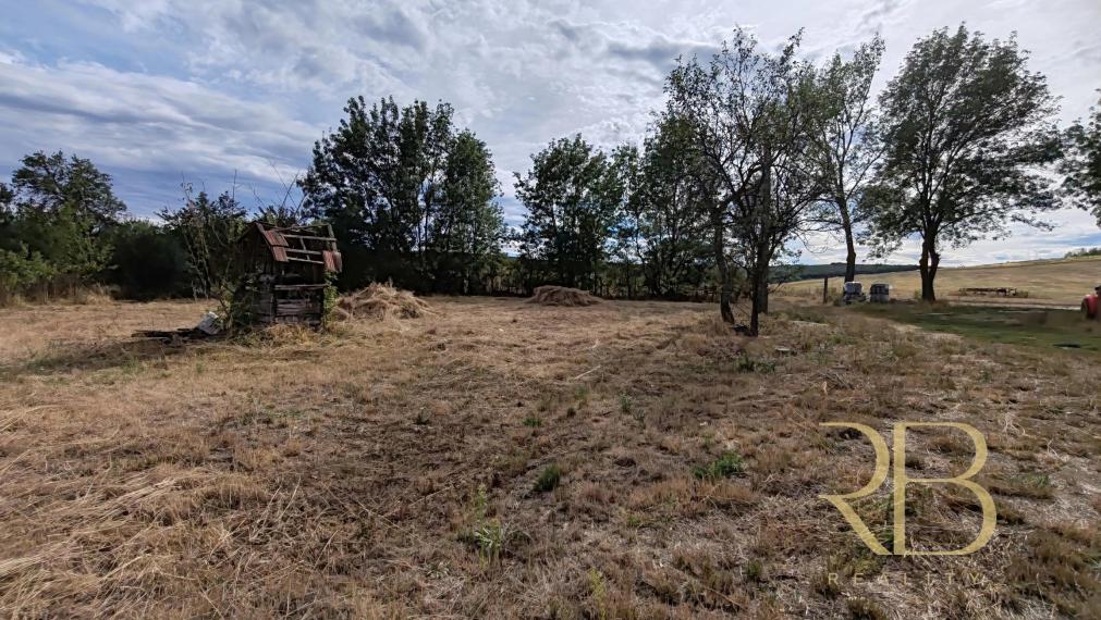 MAĎARSKO_ Poľovnícka usadlosť _ pozemok 4584 m2_ BÜDÖSKÚTPUSZTA