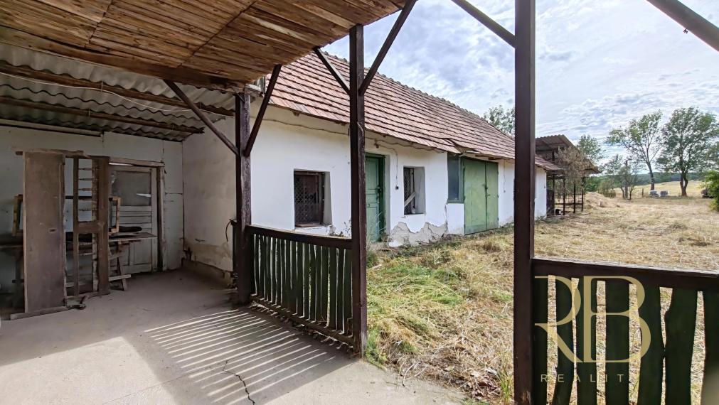 MAĎARSKO_ Poľovnícka usadlosť _ pozemok 4584 m2_ BÜDÖSKÚTPUSZTA