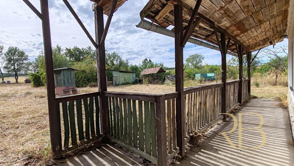 MAĎARSKO_ Poľovnícka usadlosť _ pozemok 4584 m2_ BÜDÖSKÚTPUSZTA