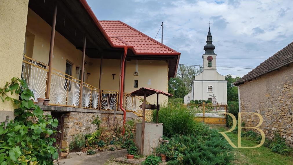 MAĎARSKO _3iz. RD _ pozemok 1815m²_ Bódvarákó v blízkosti Rákocziho jaskyne