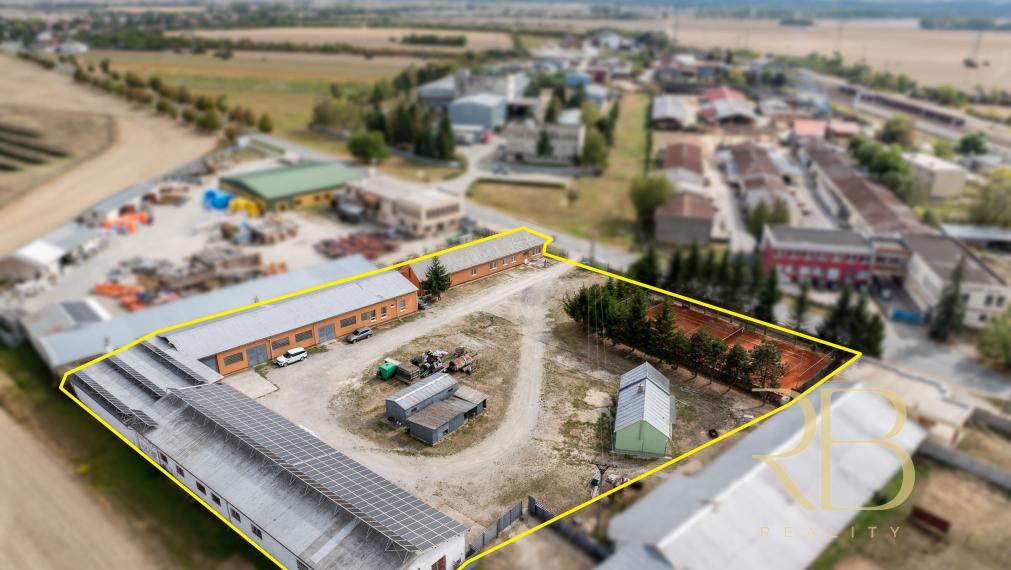 NA PREDAJ _ INVESTIČNÝ KOMERČNÝ AREÁL +tenisový kurt + NOVOSTAVBA RD