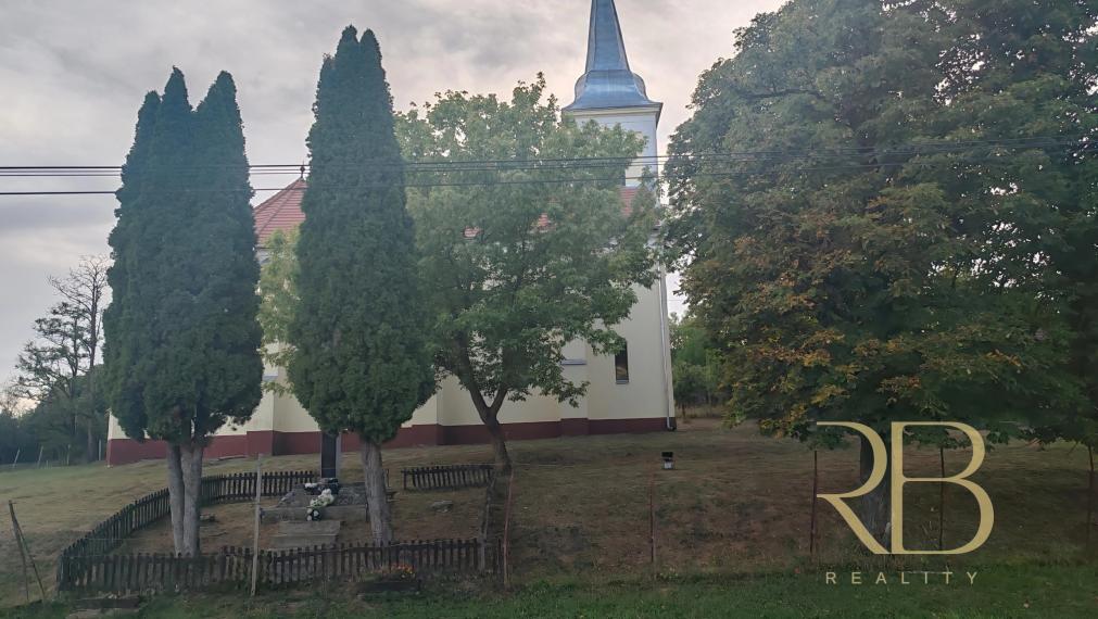 MAĎARSKO _4 iz. RD + malý dom _ pozemok 1568m²_ Tornabarakony