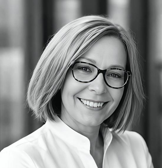 Ing. Adriana Jenisová 