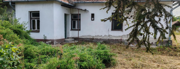 MAĎARSKO_ Poľovnícka usadlosť _ pozemok 4584 m2_ BÜDÖSKÚTPUSZTA
