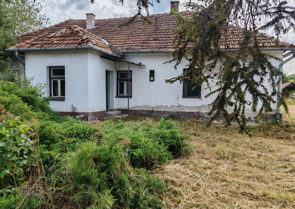 MAĎARSKO_ Poľovnícka usadlosť _ pozemok 4584 m2_ BÜDÖSKÚTPUSZTA