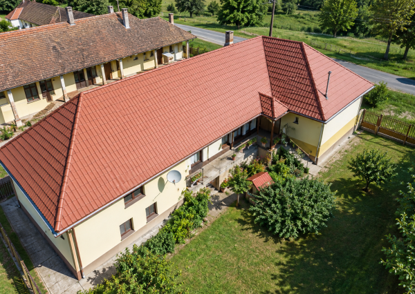 MAĎARSKO _3iz. RD _ pozemok 1815m²_ Bódvarákó v blízkosti Rákocziho jaskyne