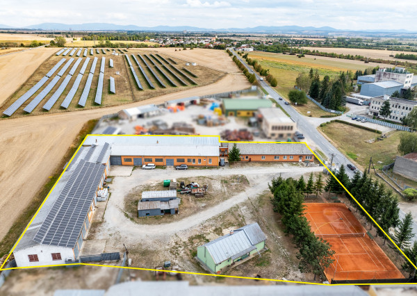 NA PREDAJ _ INVESTIČNÝ KOMERČNÝ AREÁL +tenisový kurt + NOVOSTAVBA RD